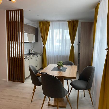 Wonderland Apartment Bistrita  Exterior photo