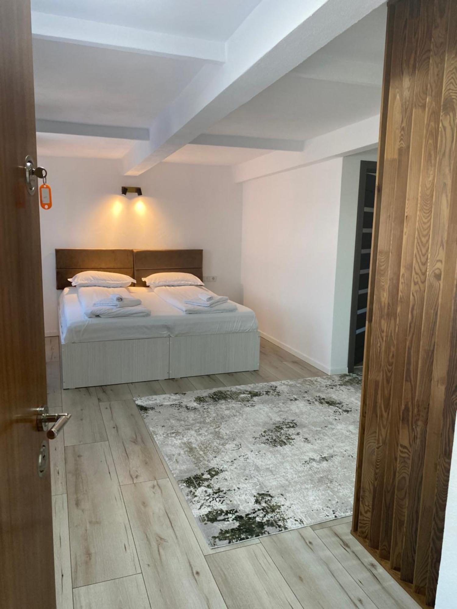 Wonderland Apartment Bistrita  Exterior photo